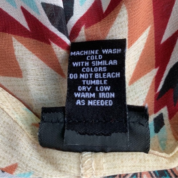 Rue21 Cream and Red Chevron Poncho Kimono Batwing Blouse Shirt - Picture 6 of 12